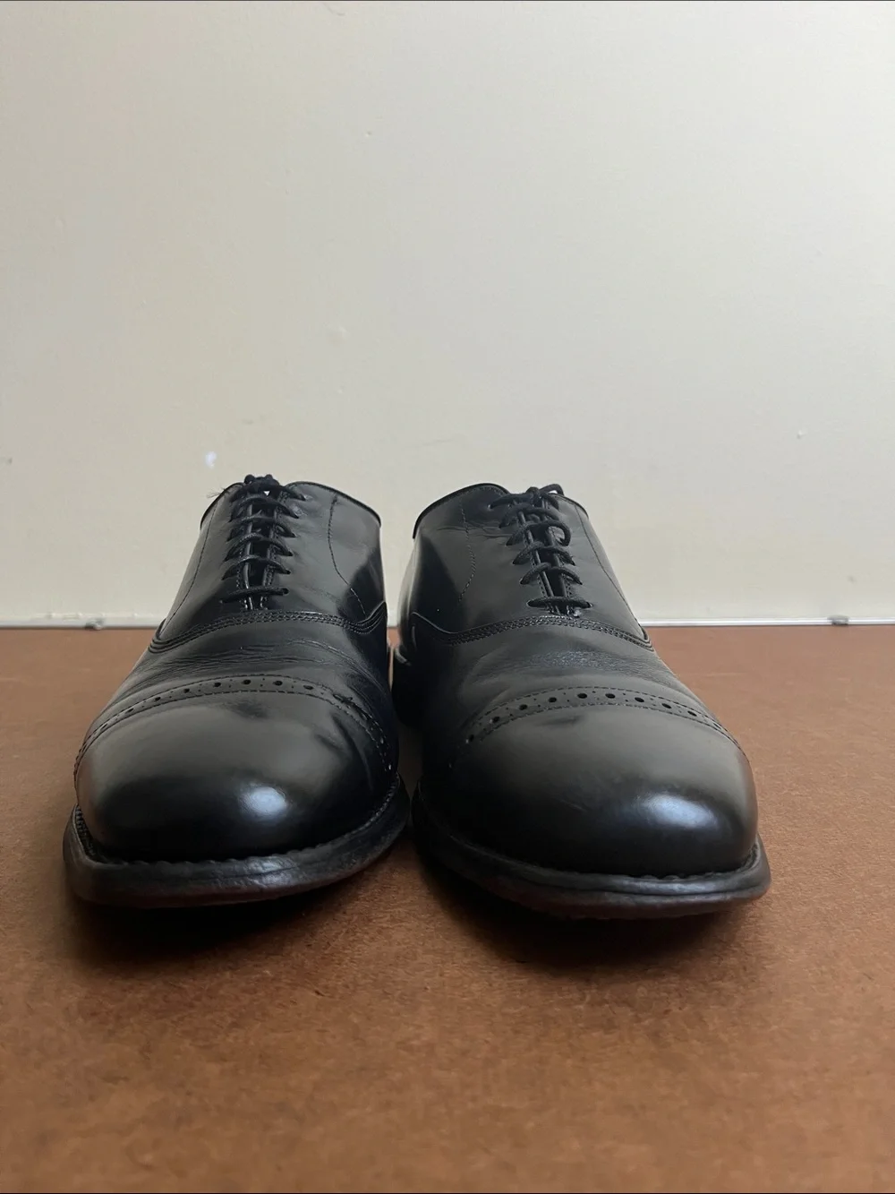 Allen Edmonds Byron Men’s Size US 9D EU 43 UK/AU 8.5 black Cap Toe Dress Shoe